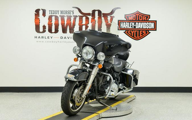 2011 Harley-Davidson® FLHX - Street Glide®