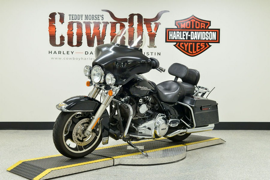 2011 Harley-Davidson® FLHX - Street Glide®