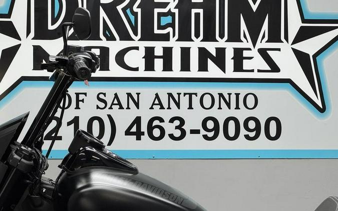 2018 Harley-Davidson® FXFB - Softail® Fat Bob®