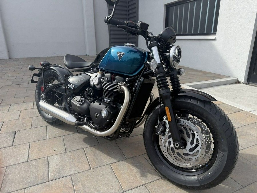2026 Triumph Bonneville Bobber Interstellar Blue