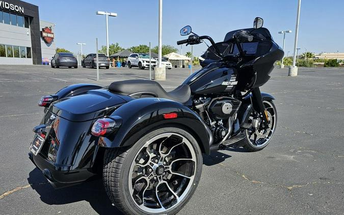 2026 Harley-Davidson® FLTRT - Road Glide® 3