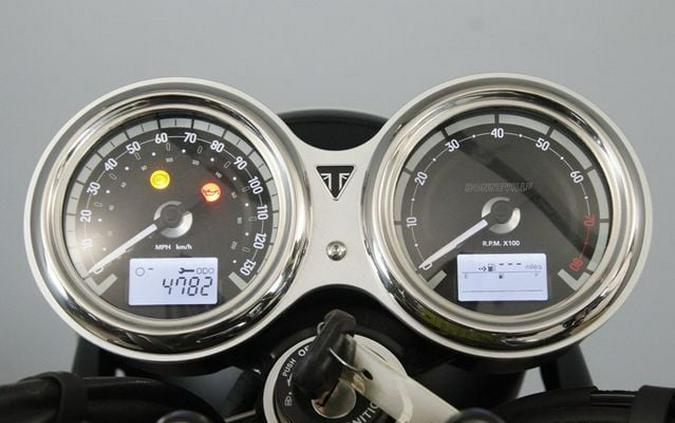 2022 Triumph Bonneville T120 Two Tone