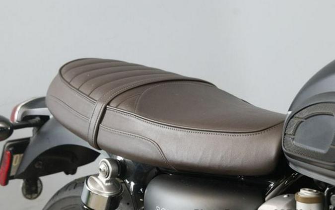 2022 Triumph Bonneville T120 Two Tone