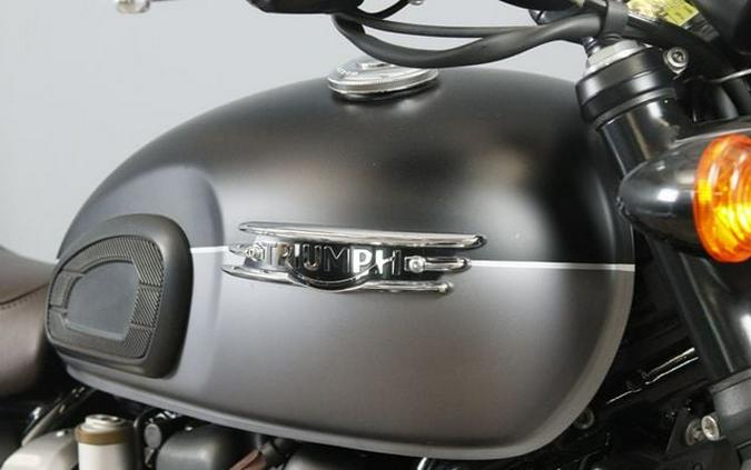 2022 Triumph Bonneville T120 Two Tone