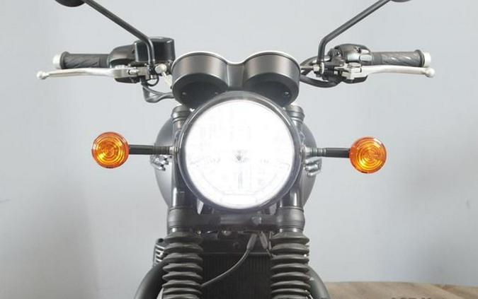 2022 Triumph Bonneville T120 Two Tone