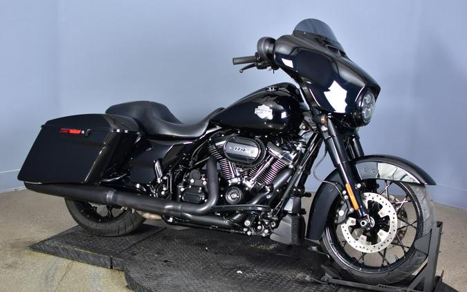 2023 Harley-Davidson Street Glide Special Vivid Black - Black Finish