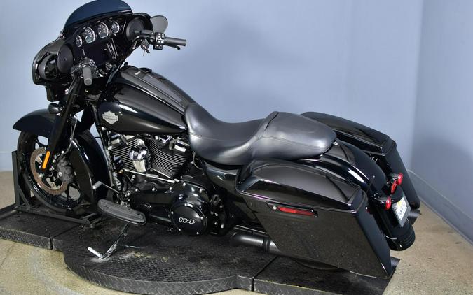 2023 Harley-Davidson Street Glide Special Vivid Black - Black Finish