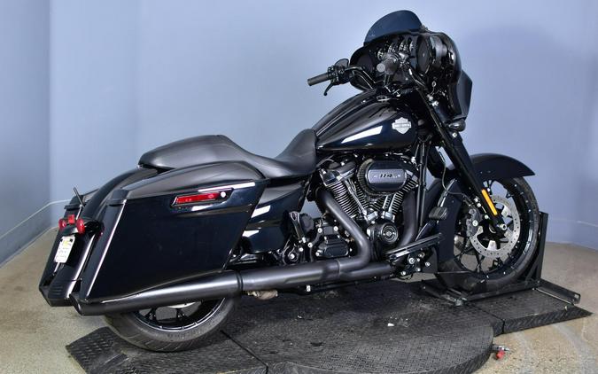 2023 Harley-Davidson Street Glide Special Vivid Black - Black Finish