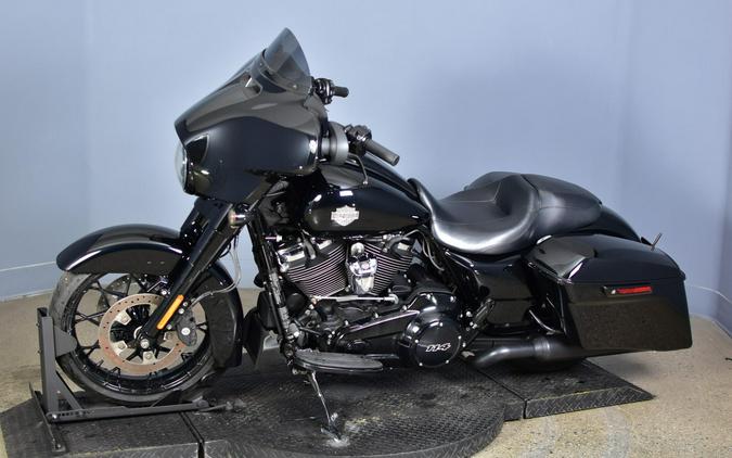 2023 Harley-Davidson Street Glide Special Vivid Black - Black Finish