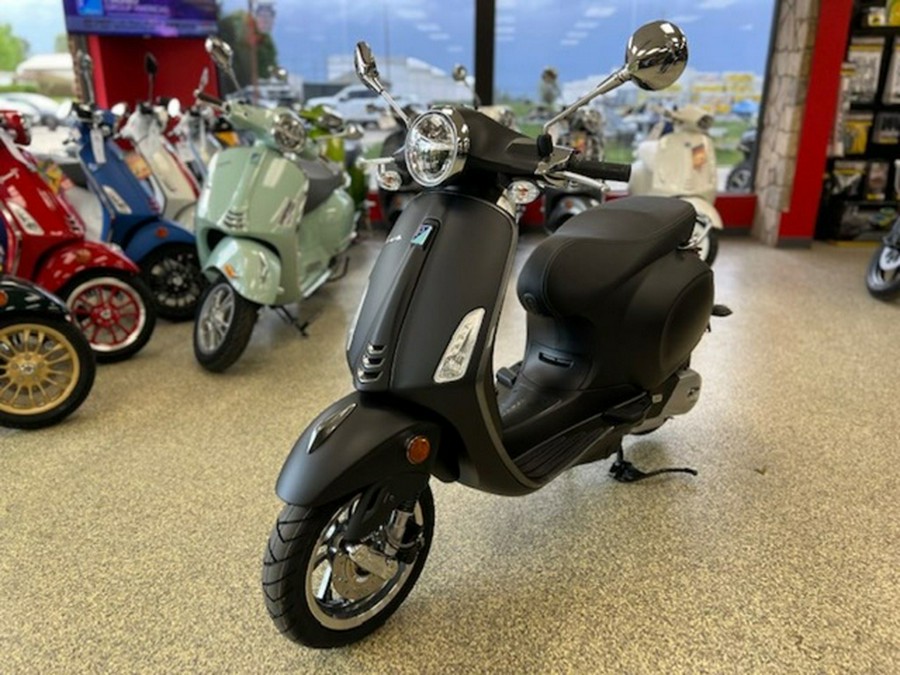 2023 Vespa Primavera 150 S