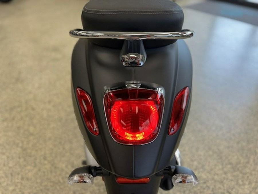 2023 Vespa Primavera 150 S