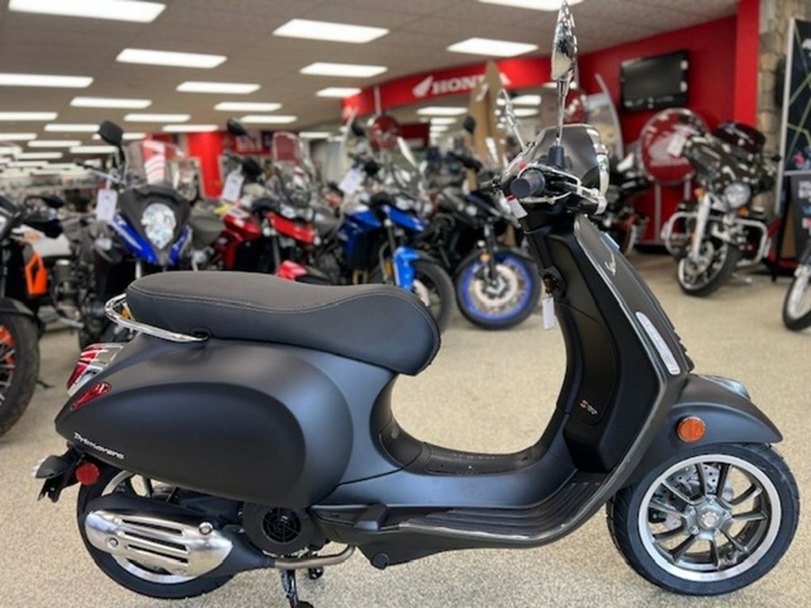 2023 Vespa Primavera 150 S