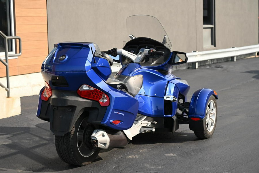 2012 Can-Am® Spyder® RT Audio & Convenience SM5