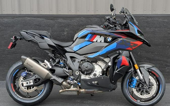 New 2026 BMW M 1000 XR