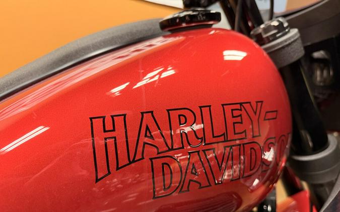 FXLRST 2025 Low Rider™ ST