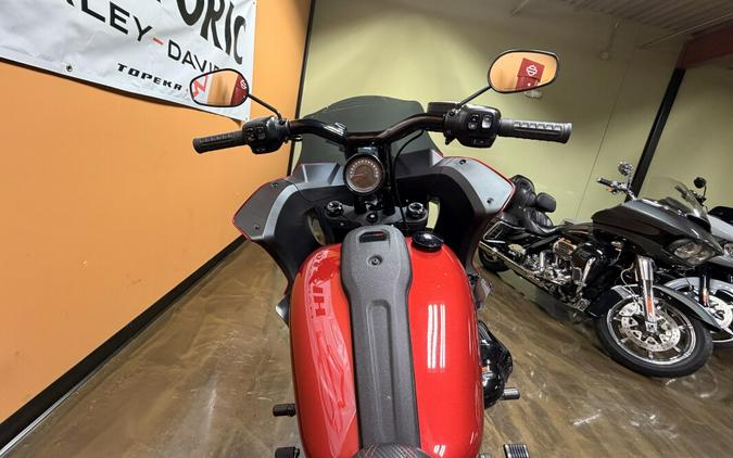 FXLRST 2025 Low Rider™ ST