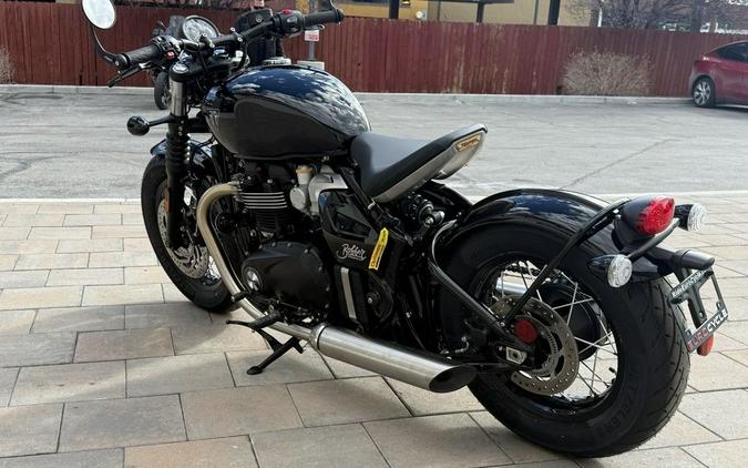 2026 Triumph Bonneville Bobber Jet black