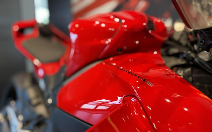 2026 Ducati Streetfighter V4 S