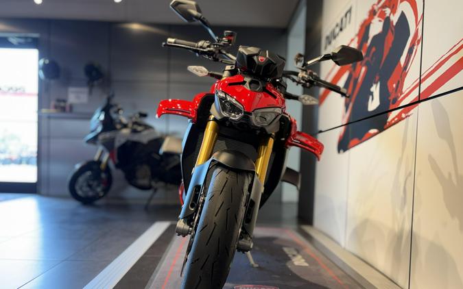 2026 Ducati Streetfighter V4 S