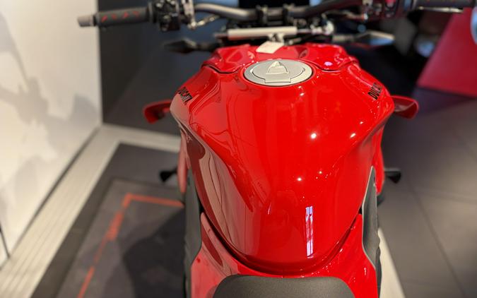 2026 Ducati Streetfighter V4 S