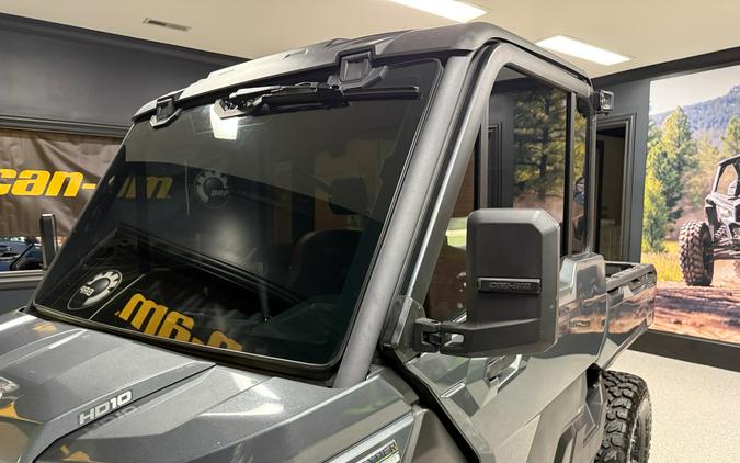 2023 Can-Am Defender Limited
