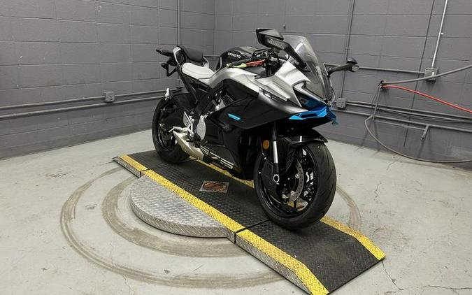 2025 CFMOTO 675SS