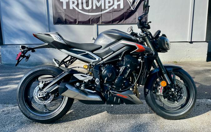 2024 Triumph Street Triple 765 Review: R and RS [16 Fast Facts]