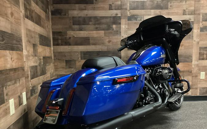 2024 Harley-Davidson Street Glide® Blue Burst FLHX