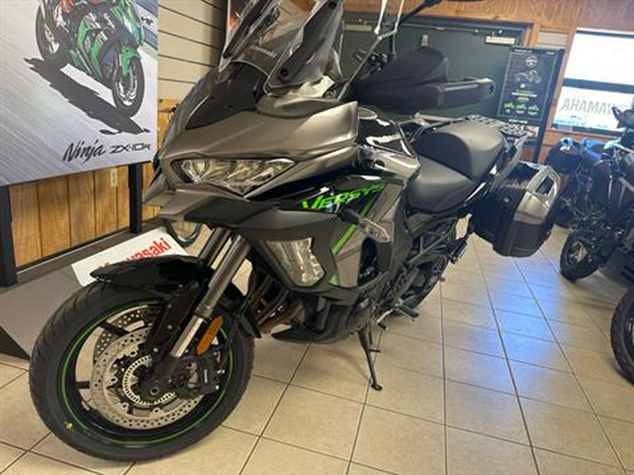 2025 Kawasaki Versys 1100 SE LT ABS