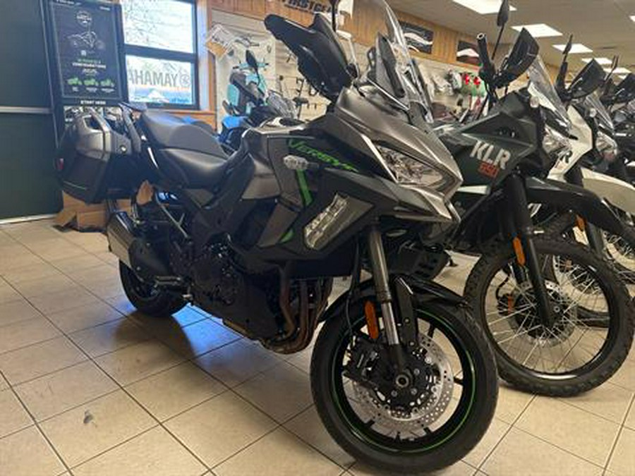 2025 Kawasaki Versys 1100 SE LT ABS