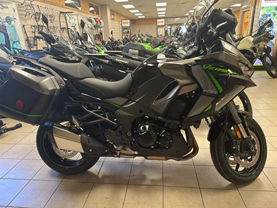 2025 Kawasaki Versys 1100 SE LT ABS