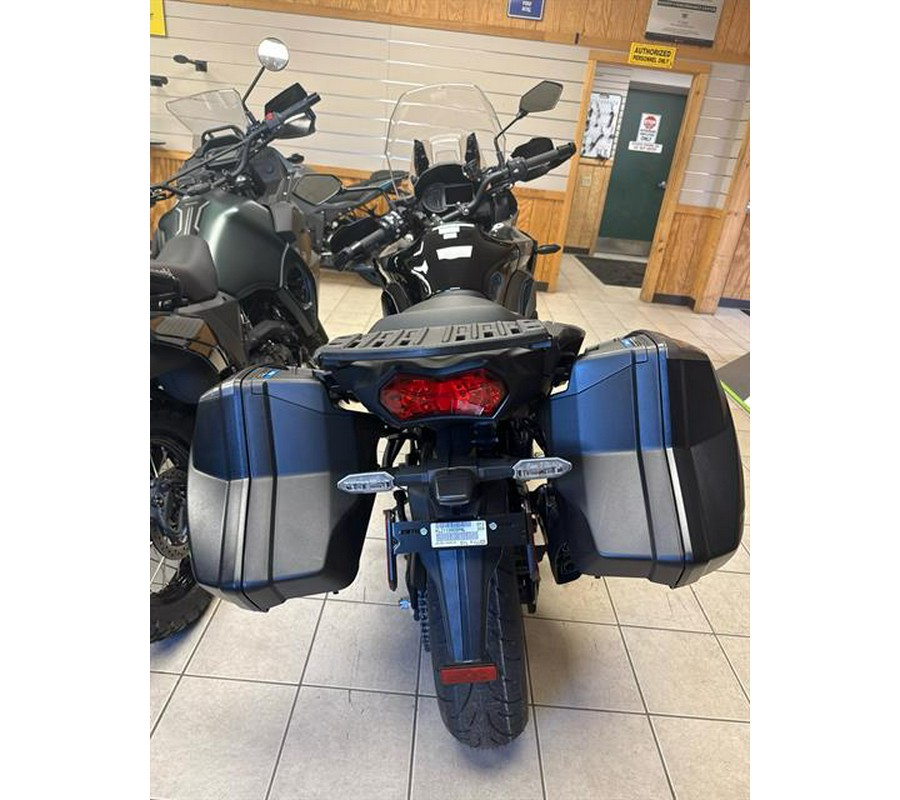 2025 Kawasaki Versys 1100 SE LT ABS