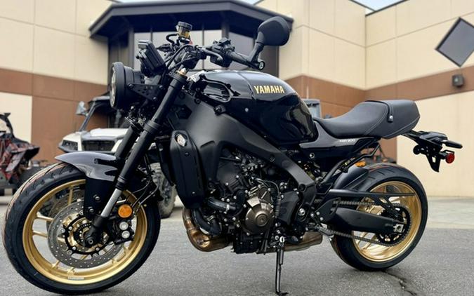 2026 Yamaha XSR900TB