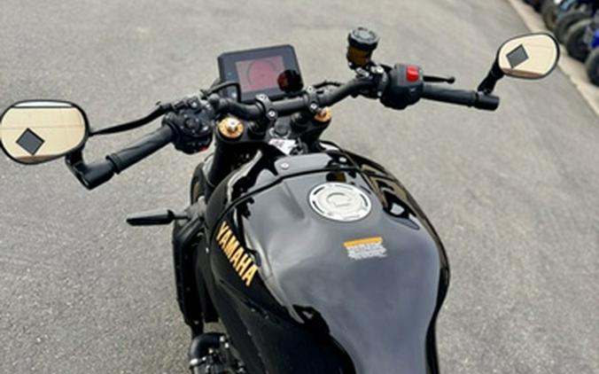 2026 Yamaha XSR900TB