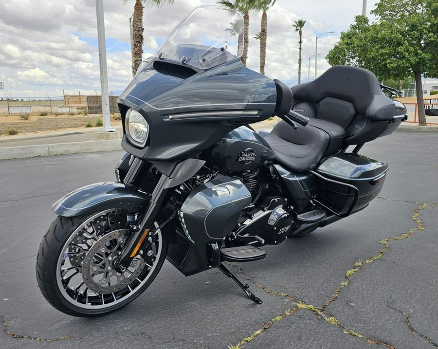 2026 Harley-Davidson® FLHXL - Street Glide® Limited