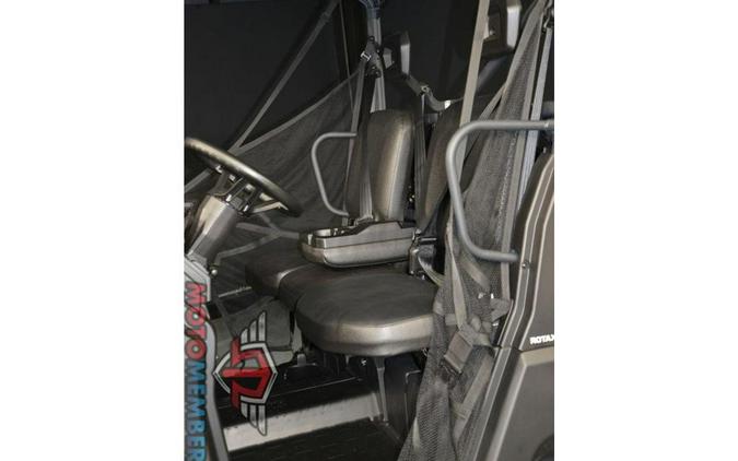 2025 Can-Am Defender DPS HD10