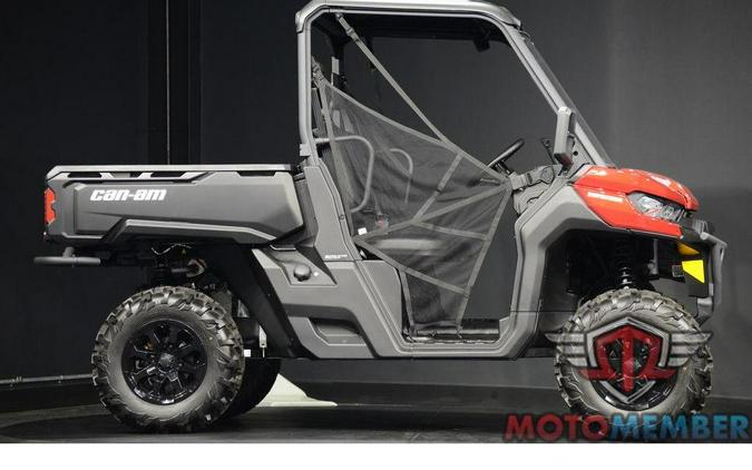 2025 Can-Am Defender DPS HD10