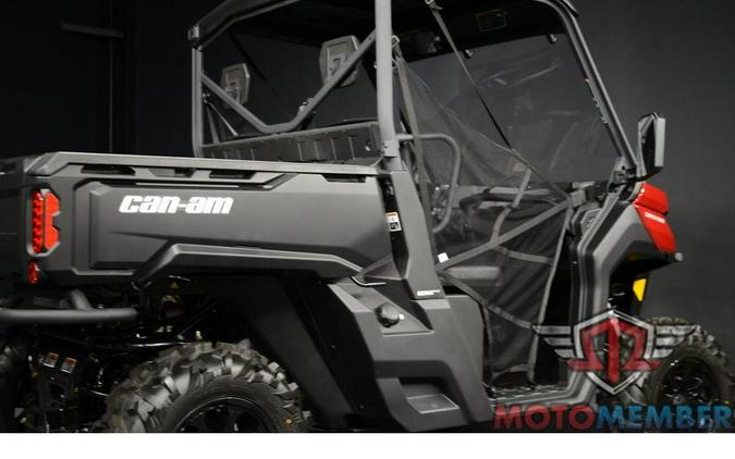 2025 Can-Am Defender DPS HD10