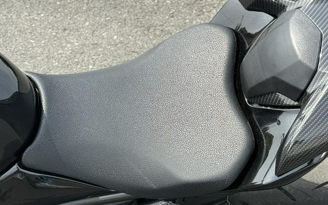 2024 Kawasaki Z900 ABS Metallic Spark BlackMetallic Matte Dark Gray