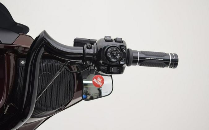 2024 Harley-Davidson Street Glide FLHXSE - CVO