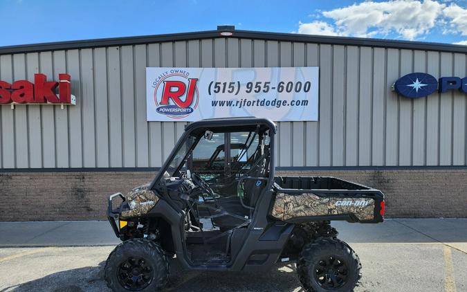 2023 Can-Am Defender XT HD10