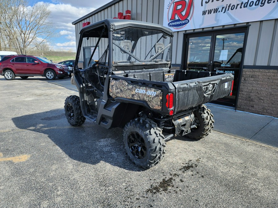 2023 Can-Am Defender XT HD10