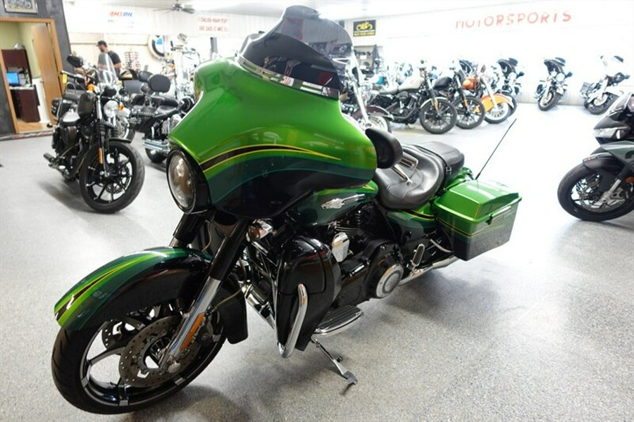 2011 Harley-Davidson Street Glide CVO