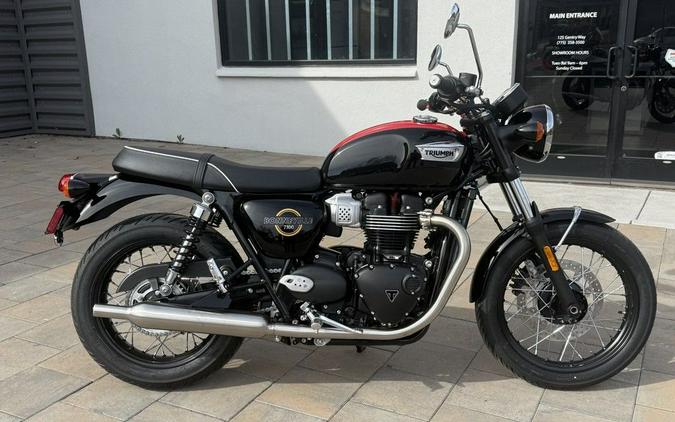 2026 Triumph Bonneville T100 Jet black