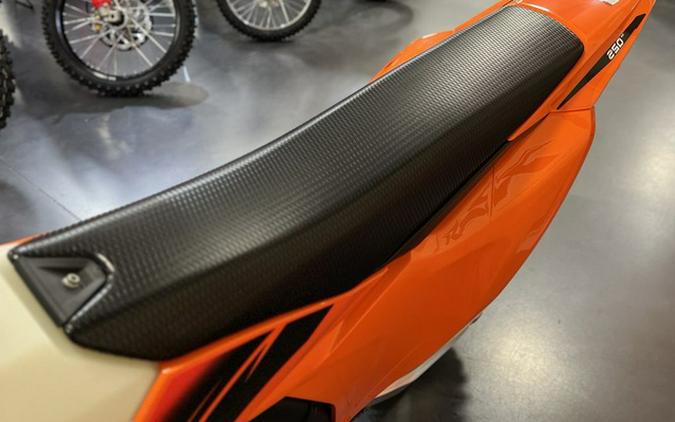 2027 KTM XC 250