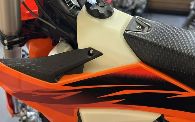 2027 KTM XC 250