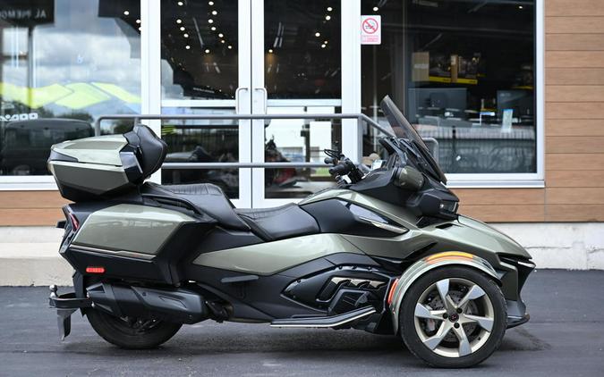 2021 Can-Am® Spyder® RT Sea To Sky SE6