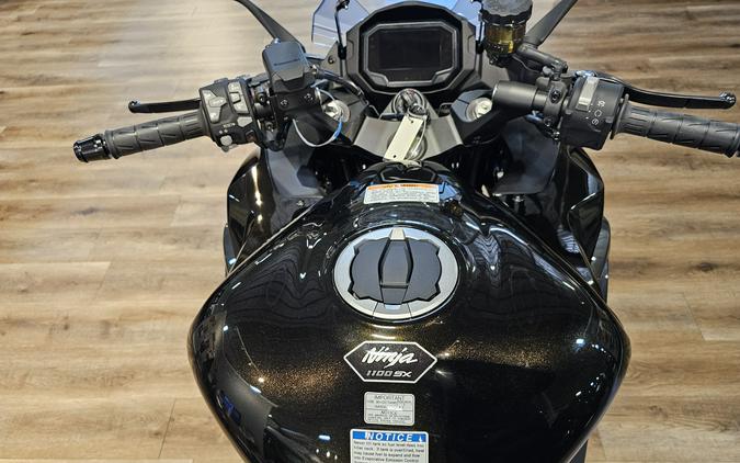 2026 Kawasaki NINJA 1100SX ABS Metallic Brilliant Golden Black/Metallic Carbon Gray - 109940