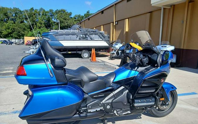 2017 Honda Gold Wing Audio Comfort Ultra Blue Metallic/Black Audio Comfort Candy Red