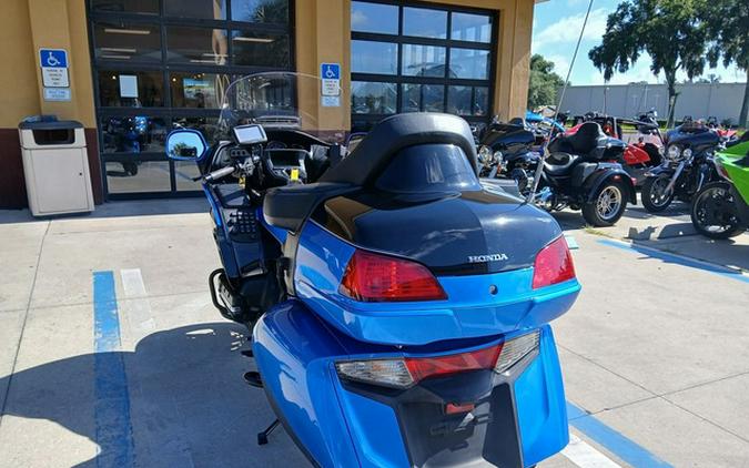 2017 Honda Gold Wing Audio Comfort Ultra Blue Metallic/Black Audio Comfort Candy Red
